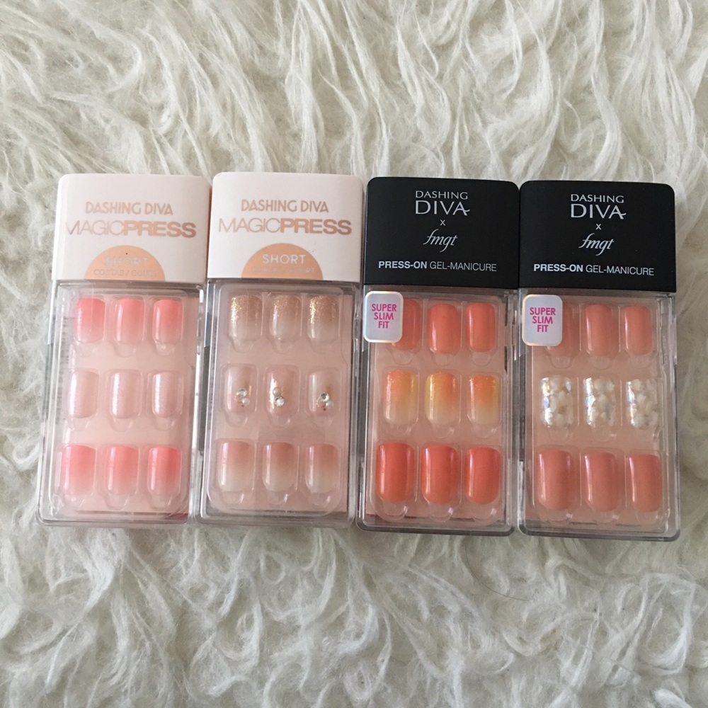 4 Coral sets of Dashing Diva MagicPress